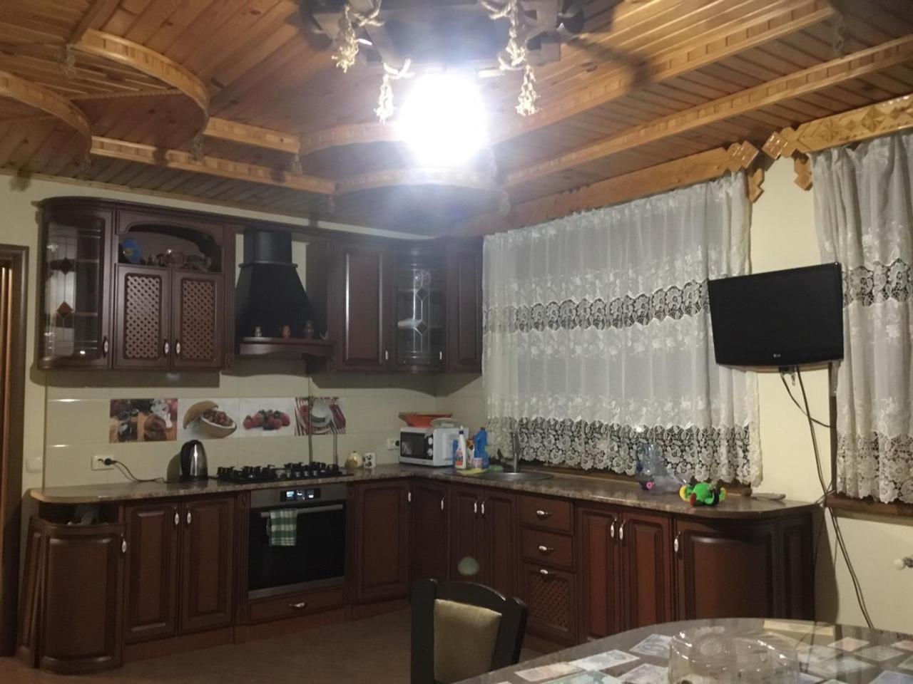 Затишний Дім Jaremče Esterno foto